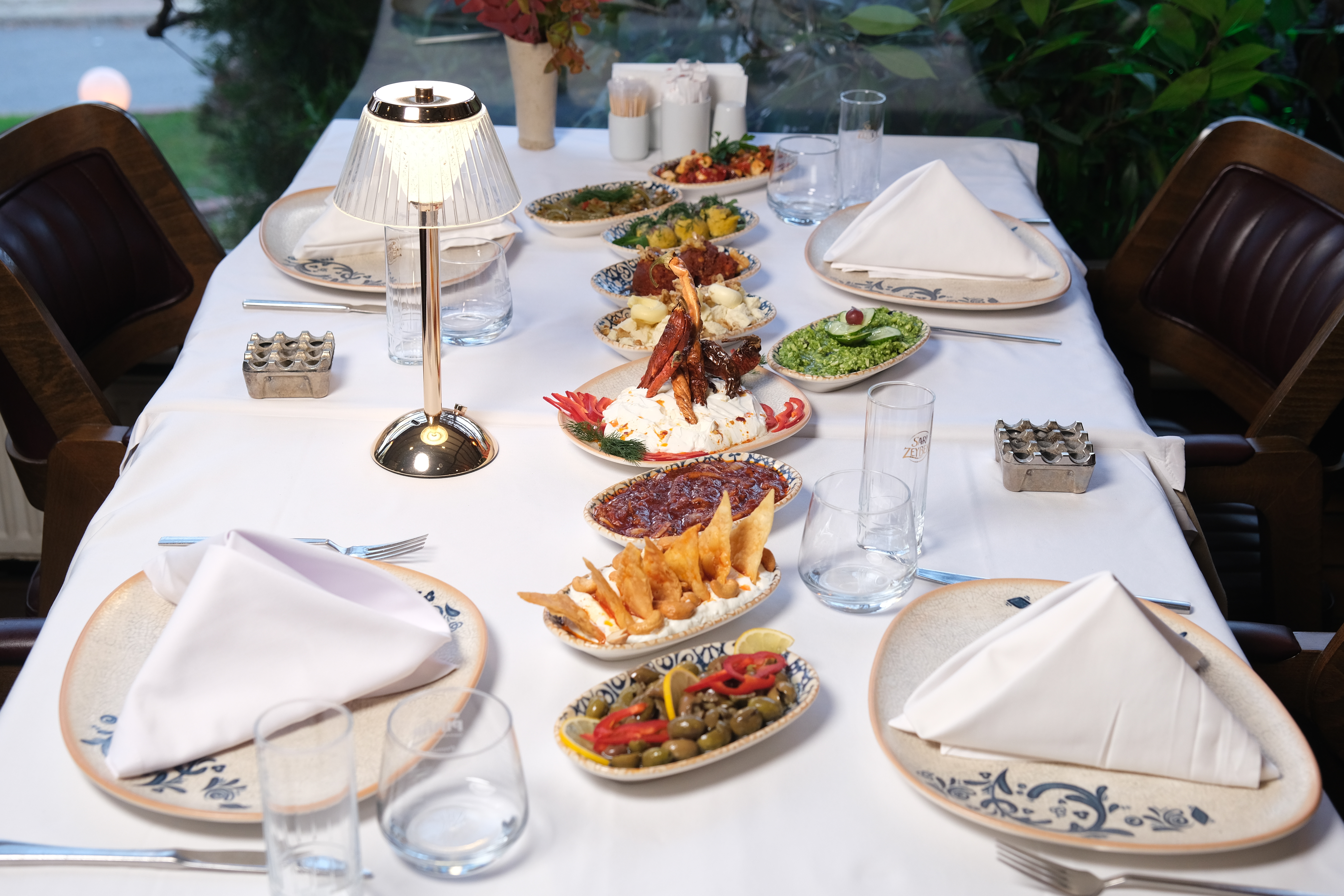 Nazenin Lüks Fine Dining Atmosferi